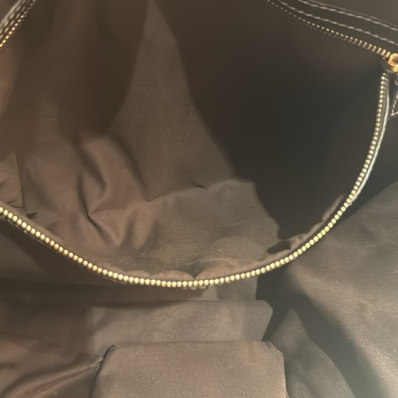 Authentic Gucci Tote Bag. - Picture 14 of 15